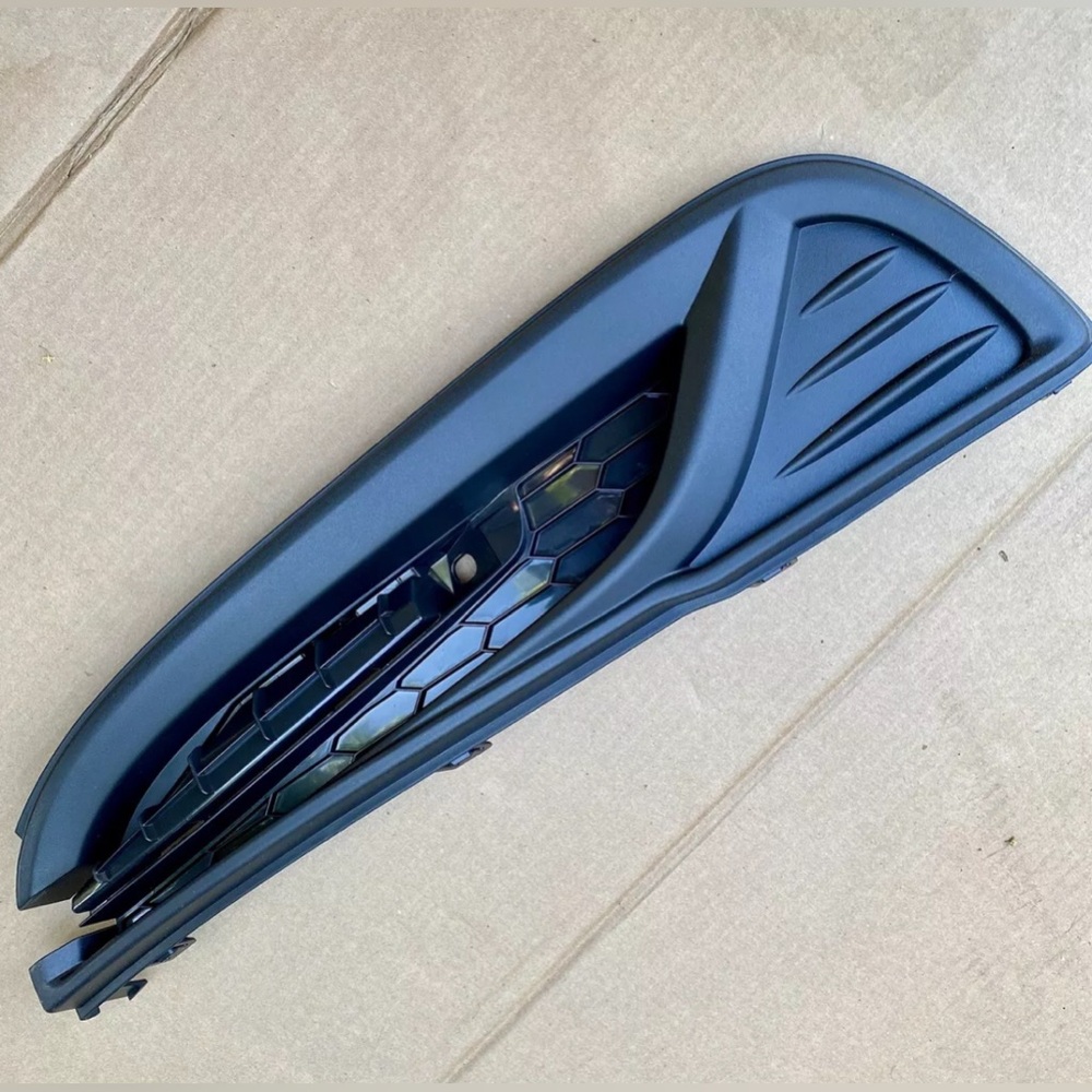 2012-15 HONDA CIVIC FRONT (LH) DRIVER SIDE FOG LIGHT COVER — NEW